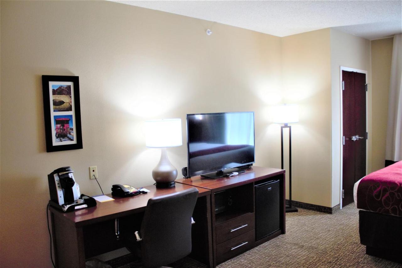 Comfort Suites Huntersville Near Lake Norman Esterno foto