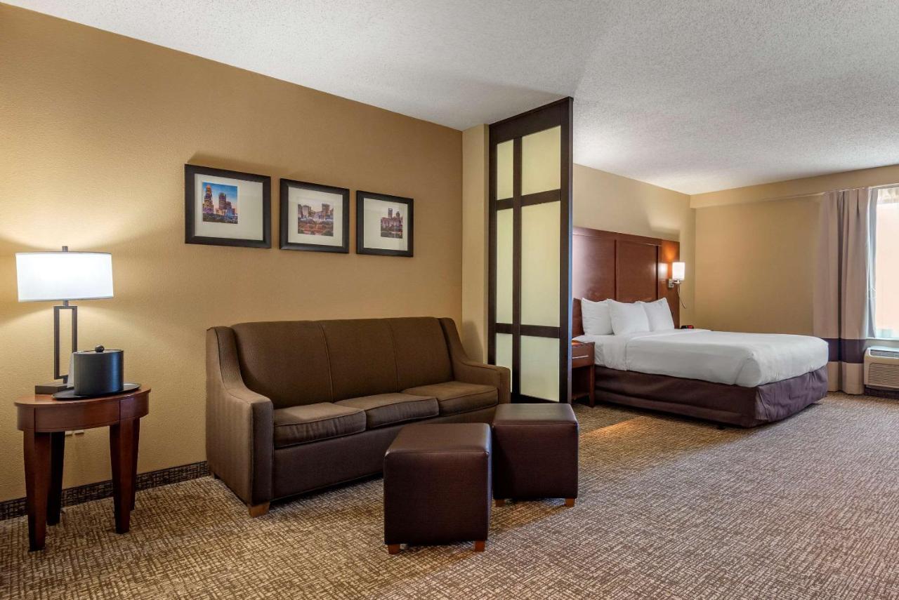 Comfort Suites Huntersville Near Lake Norman Esterno foto